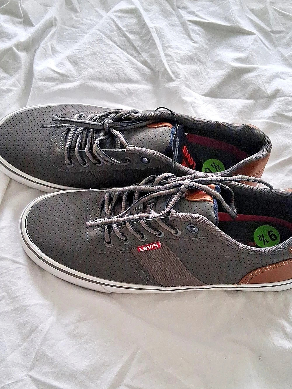 Levi's Ethan Perforated Sneaker Black & Brown US 9.5